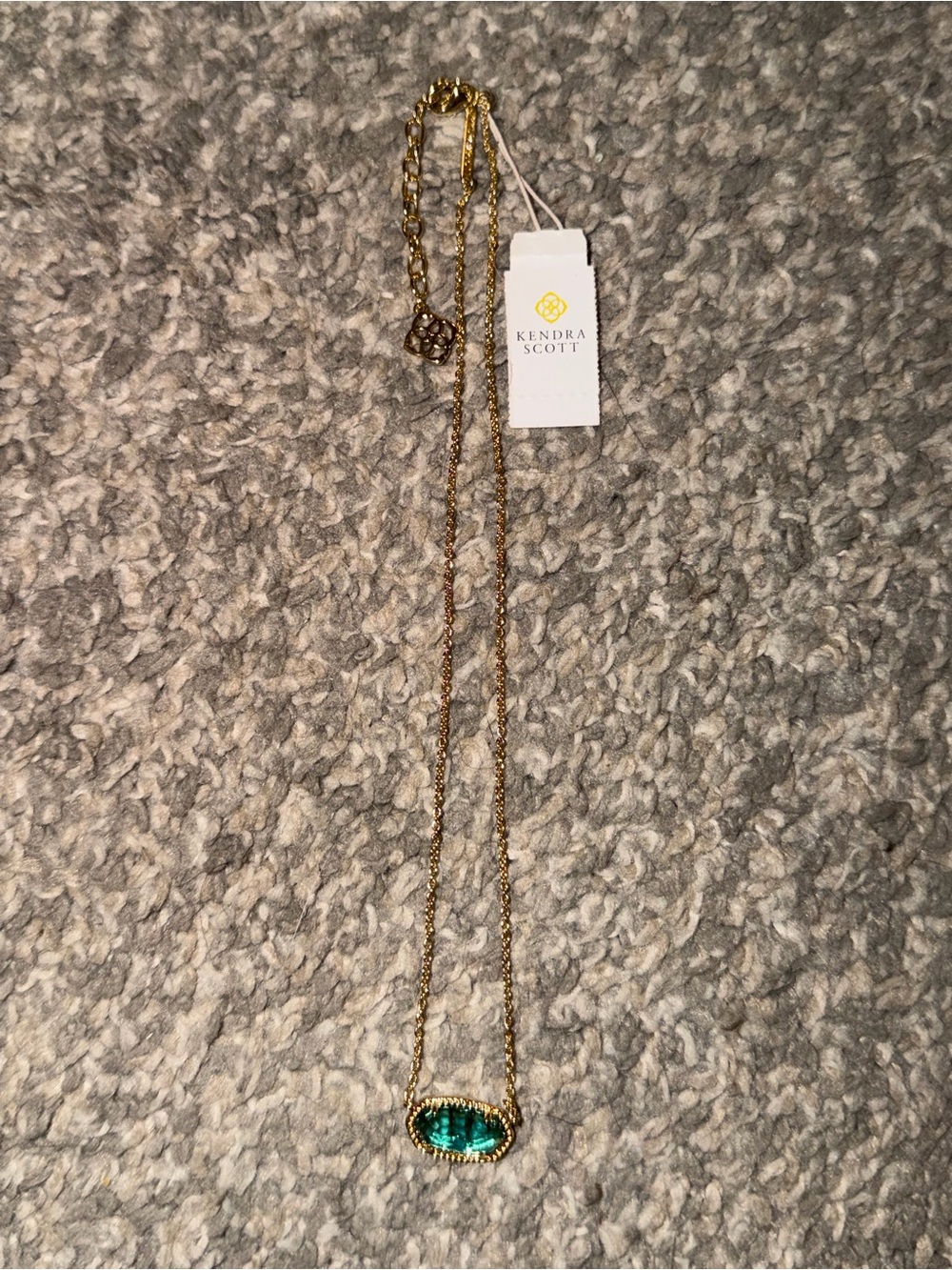 Kendra Scott Elisa Gold Pendant Necklace in London Blue Glass NWT - Picture 3 of 4